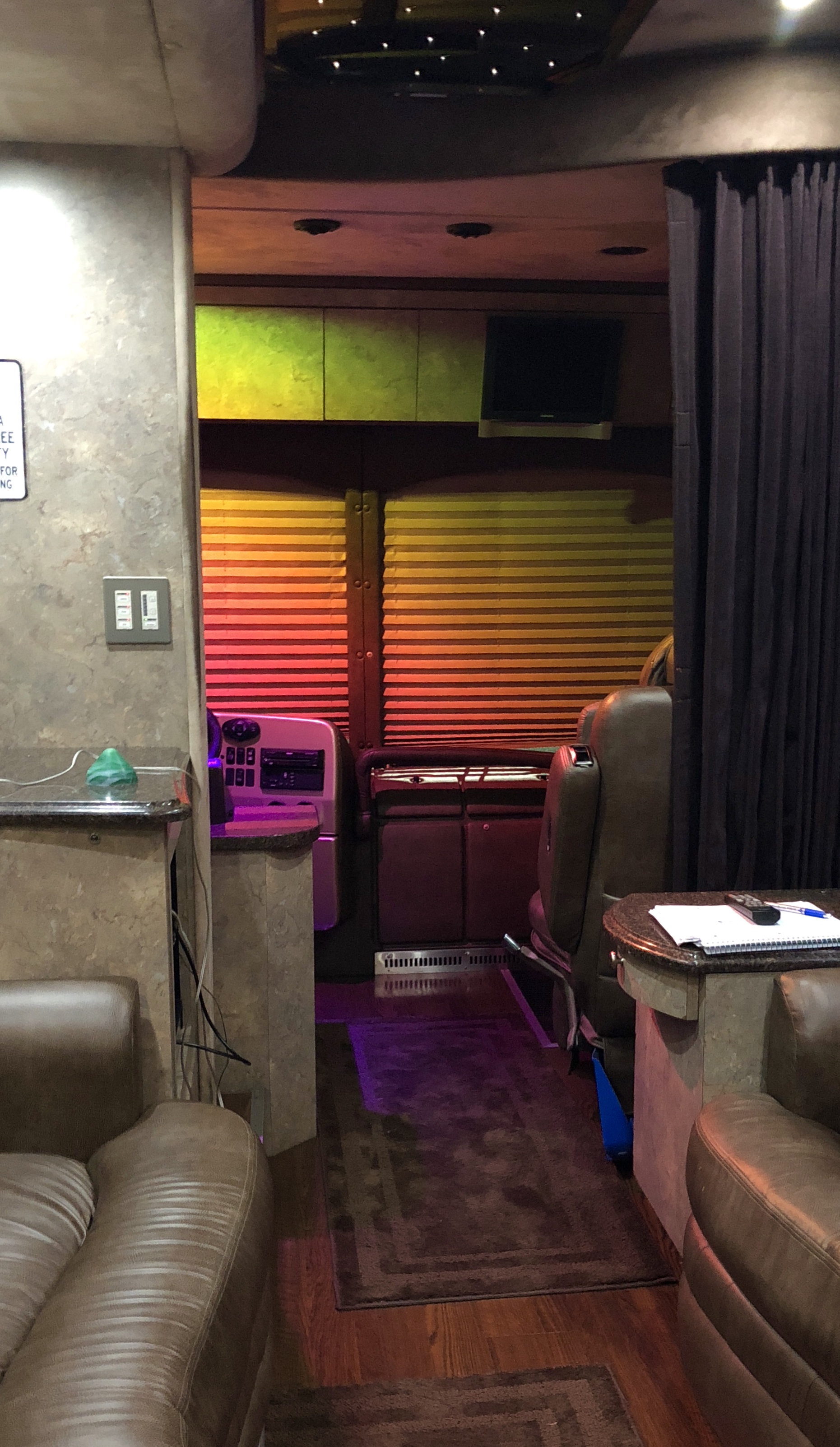 Dream Relived Tour Coach Cab in Color 2018